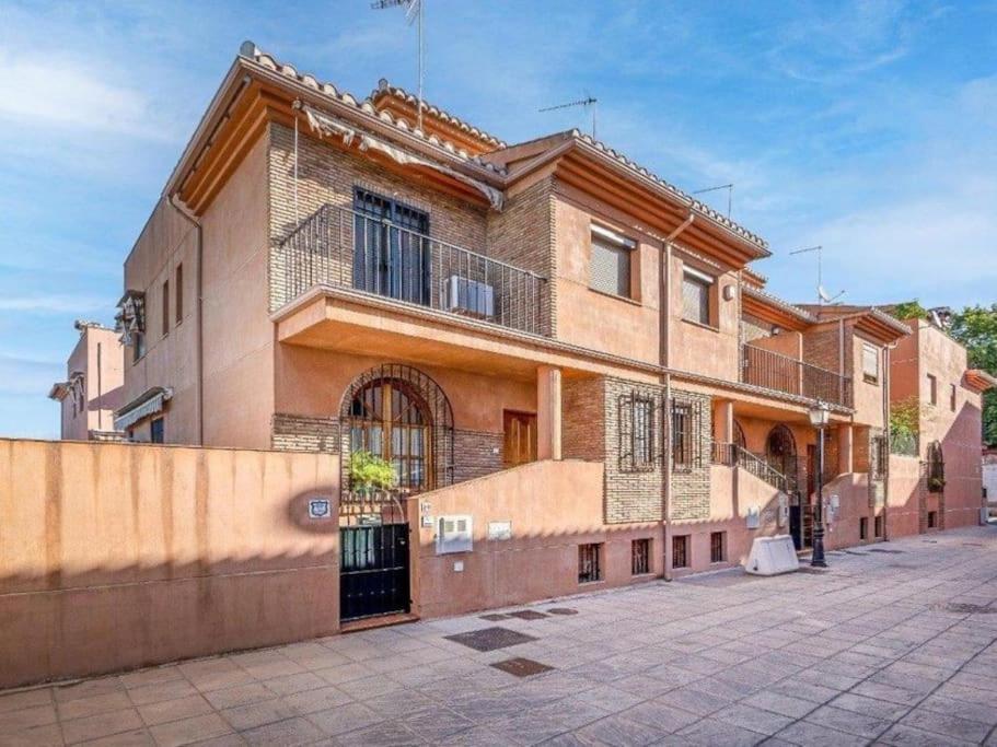 Casa Gallito, By Daimar Granada Exteriér fotografie